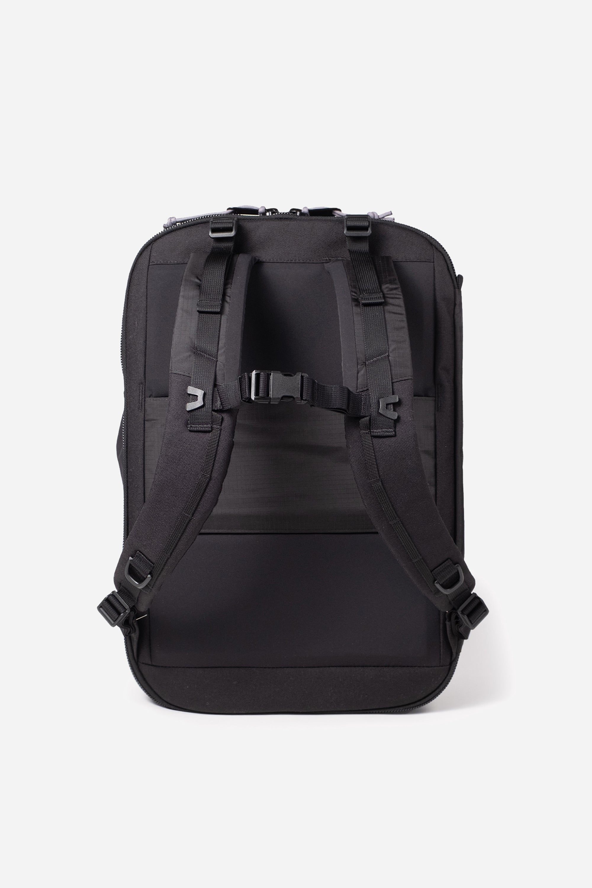 Global Travel Backpack 27L Black/Black