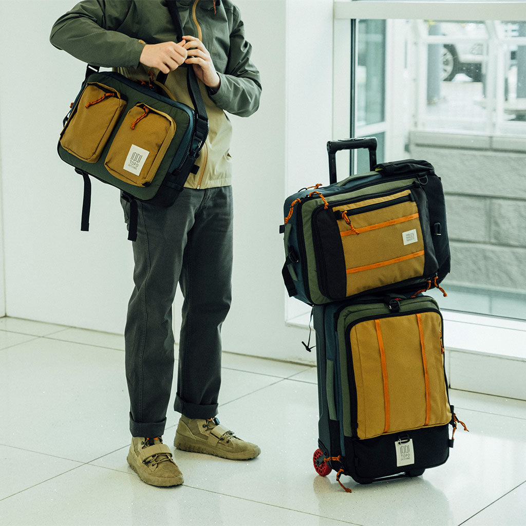 Global Travel Bag 30L Caribbean/Dark Khaki