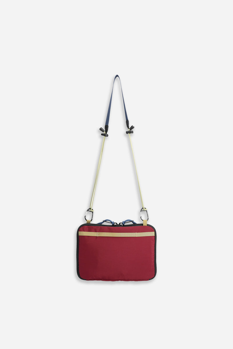 All Adventure Accessory Bag Burgundy