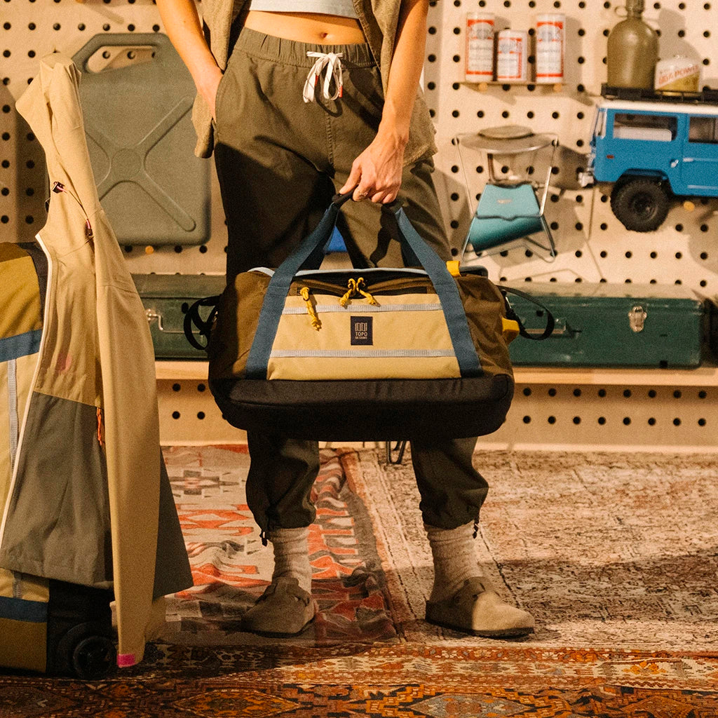 Mountain Duffel 40L Black/Neutral