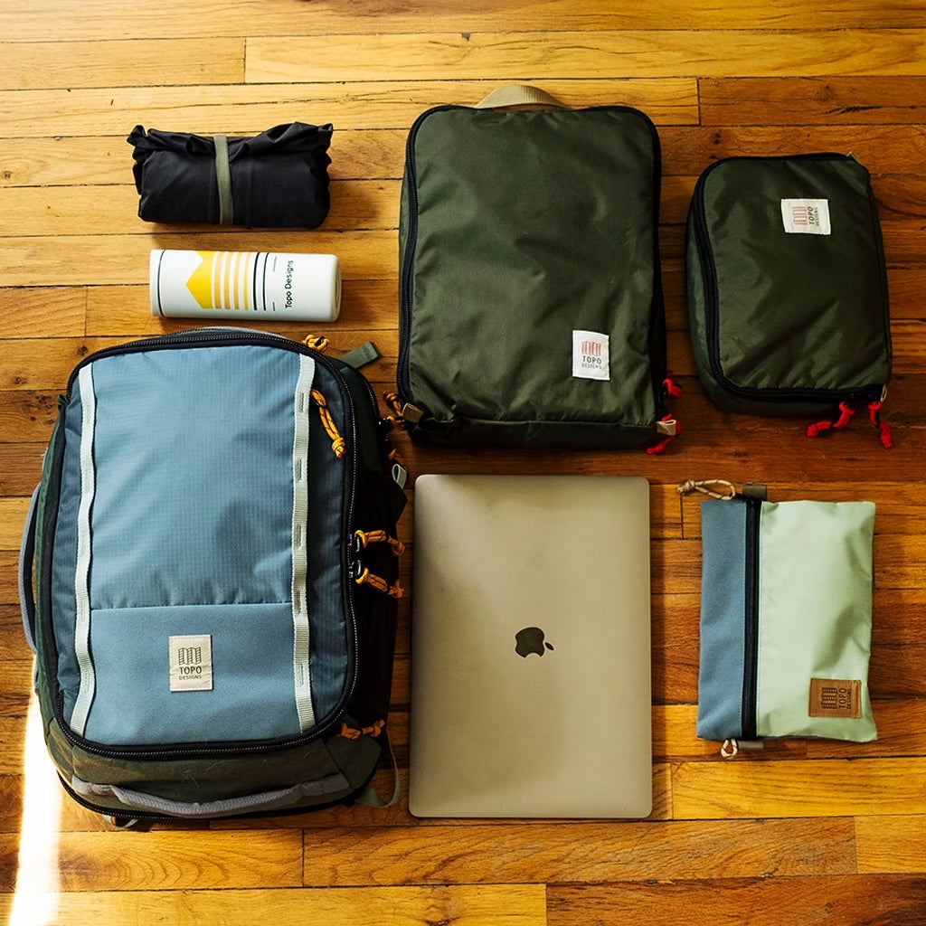Global Travel Backpack 27L Black/Black