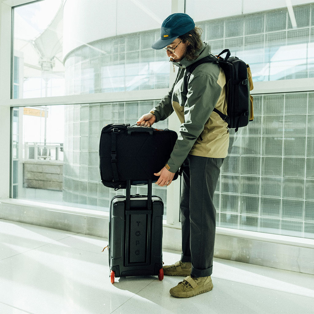 Global Travel Bag 30L Caribbean/Dark Khaki